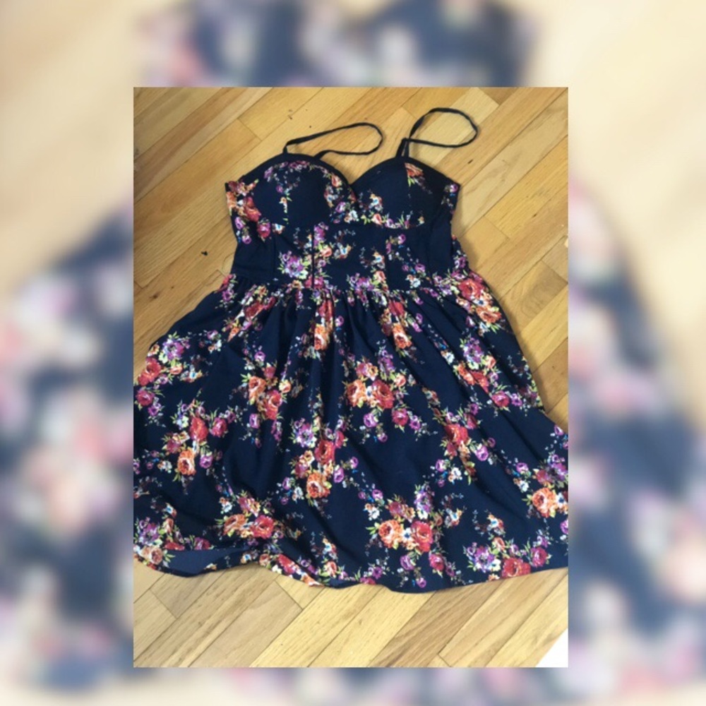 SPRING TIME FLORAL DRESS
